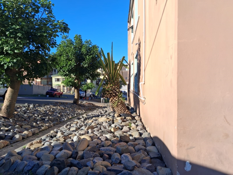 To Let 0 Bedroom Property for Rent in Quigney Eastern Cape
